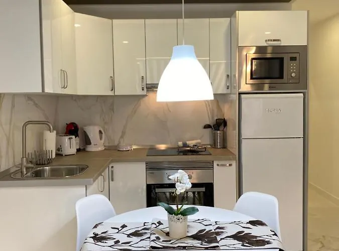 Mareverde 3* أذيخي