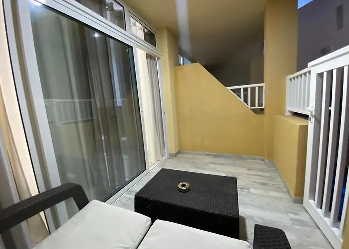 Hotel apartamentowy Mareverde Costa Adeje (Tenerife)